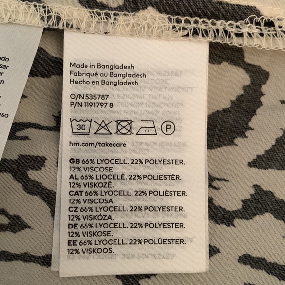 H&M NWOT size XL Lyocell Blend Button Front Shirtdress - Picture 9 of 9